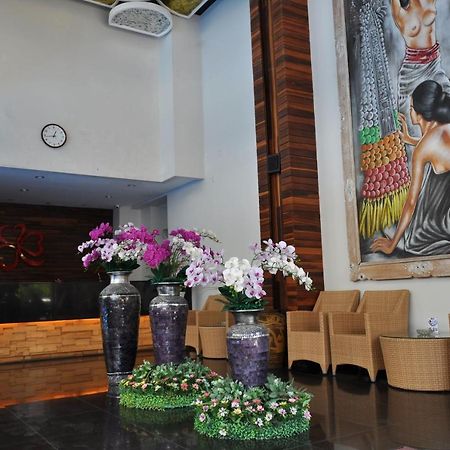 Ping Hotel Seminyak Buitenkant foto