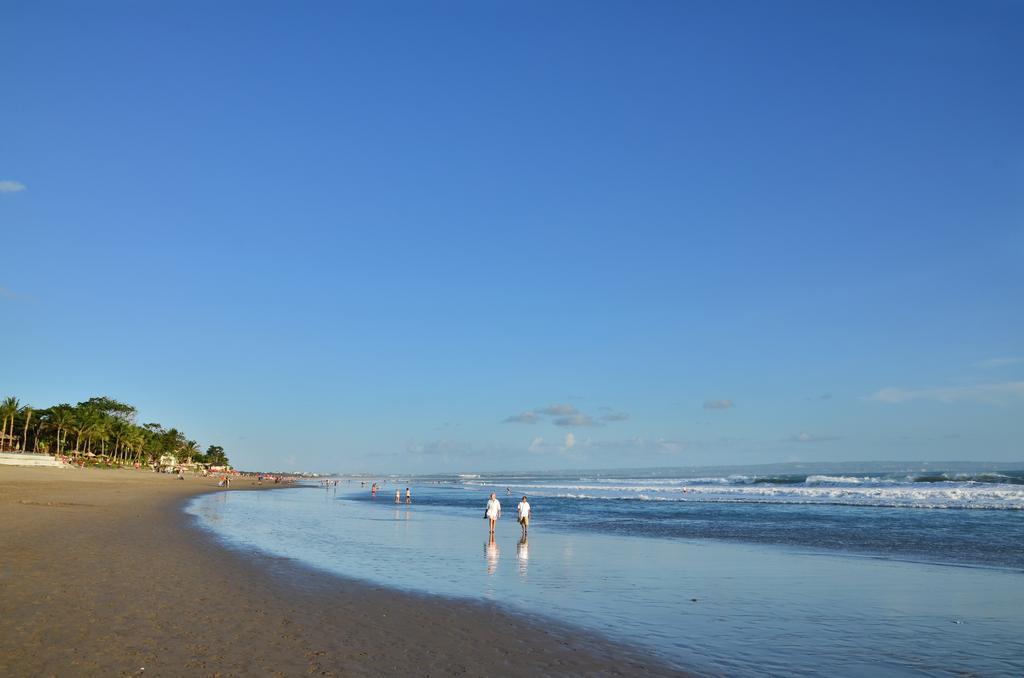 Ping Hotel Seminyak Buitenkant foto